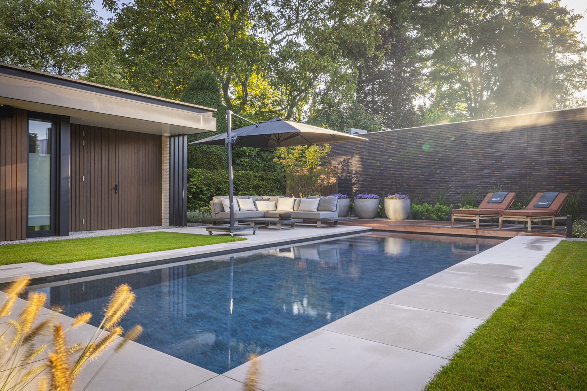 luxe zwembad, luxe tuin met zwembad, wellness tuin met zwembad, Luxury, Design, Exclusive, Modern, Custom Made, Special, Beautiful