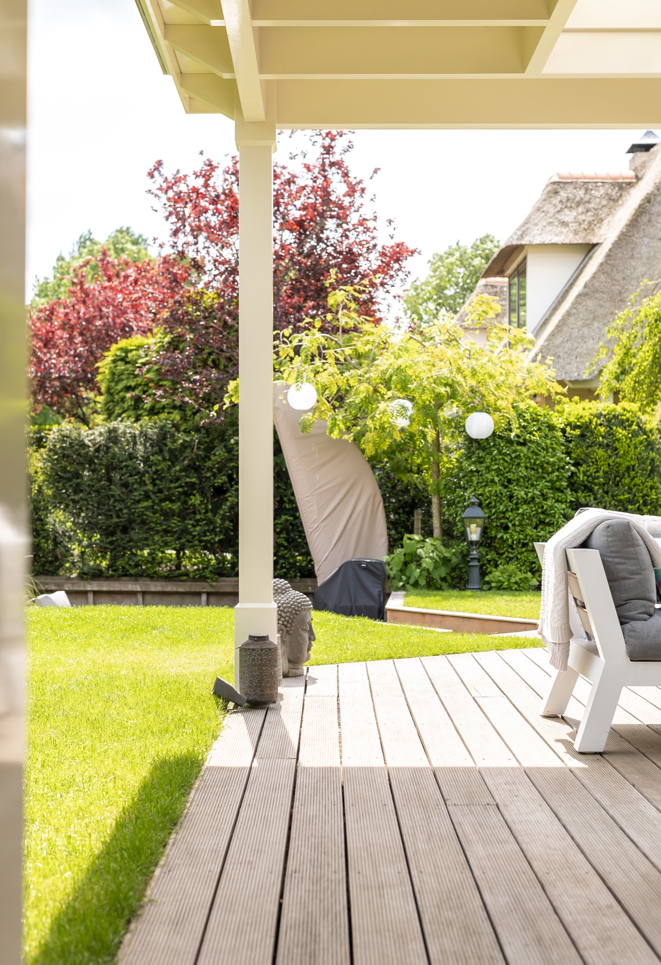 veranda outdoor coperta: primo piano del lucernario vetrato e della struttura delle travi sopra il buitencamera, Luxury, Design, Exclusive, Modern, Custom Made, Special, Beautiful