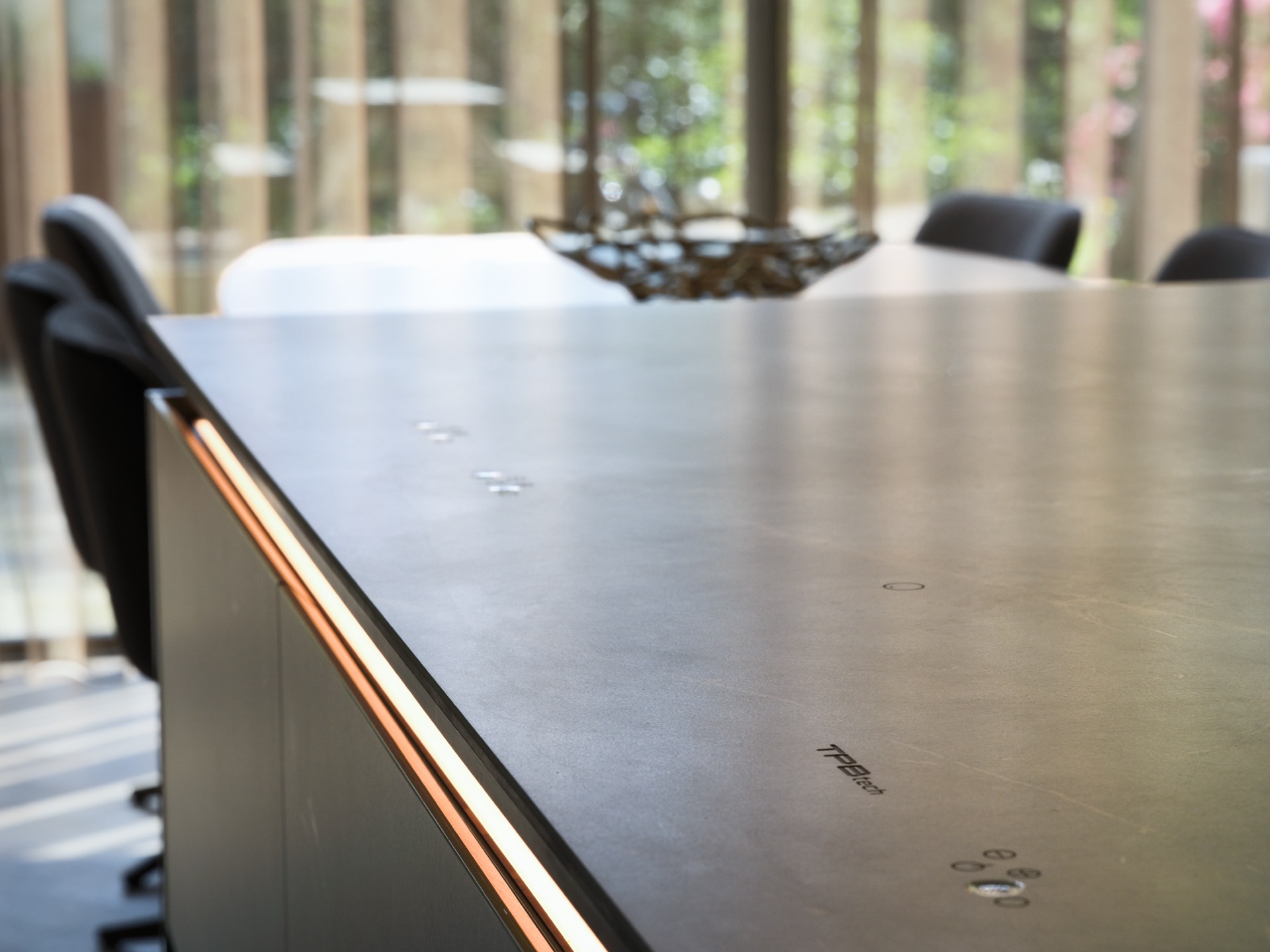 Invisible eyecatcher in Amsterdam, Luxe, Design, Exclusief, Modern, Maatwerk, Bijzondere, Mooie