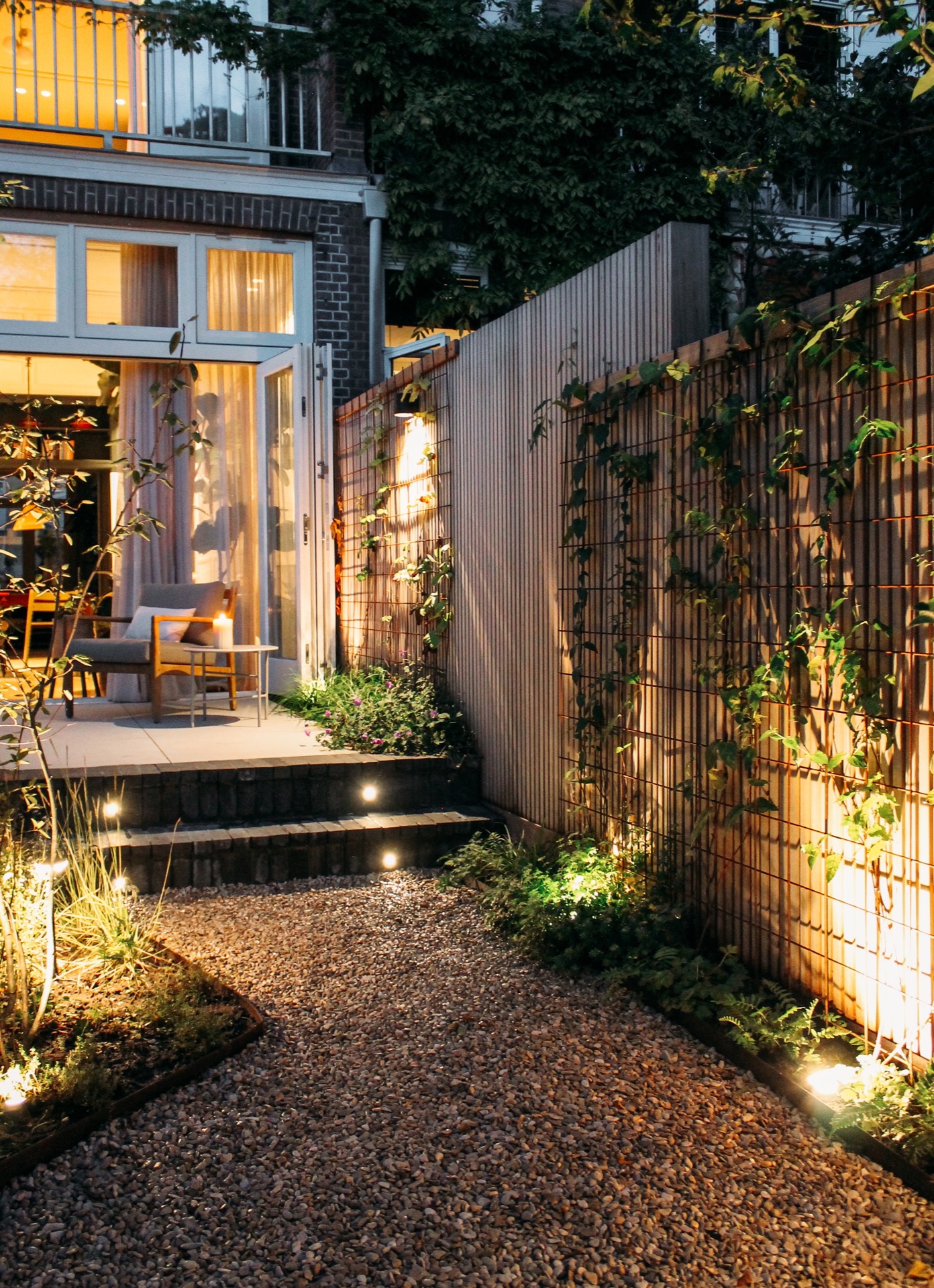 city garden lighting: night view of garden with seating area and ambient lighting., Luxury, Design, Exclusive, Modern, Custom Made, Special, Beautiful