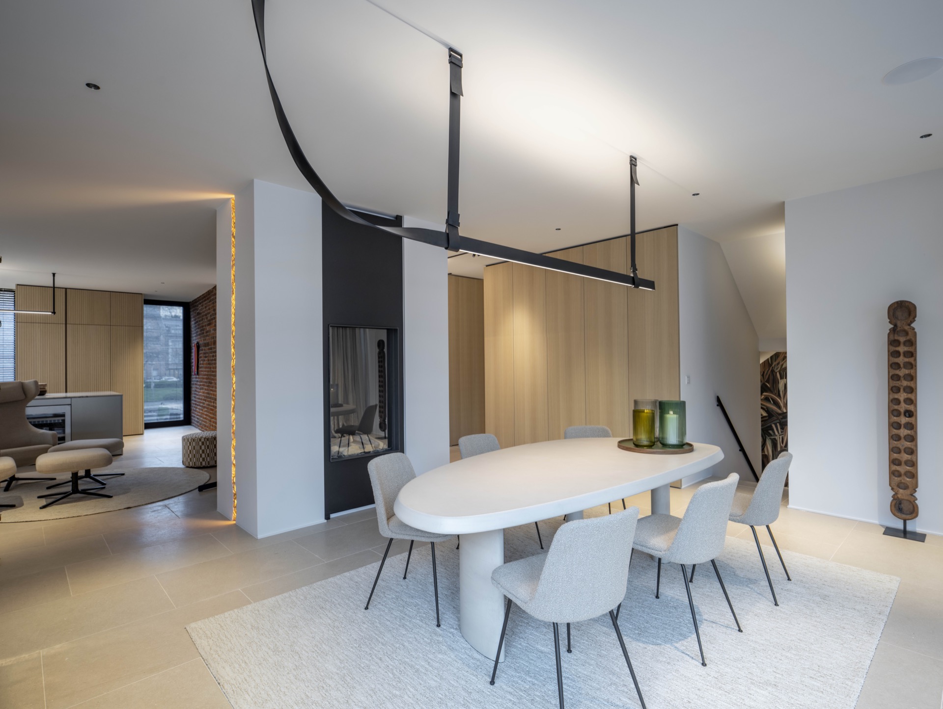 ristrutturazione casa: camera da letto con arte e illuminazione elegante, vista sulla città, Luxury, Design, Exclusive, Modern, Custom Made, Special, Beautiful