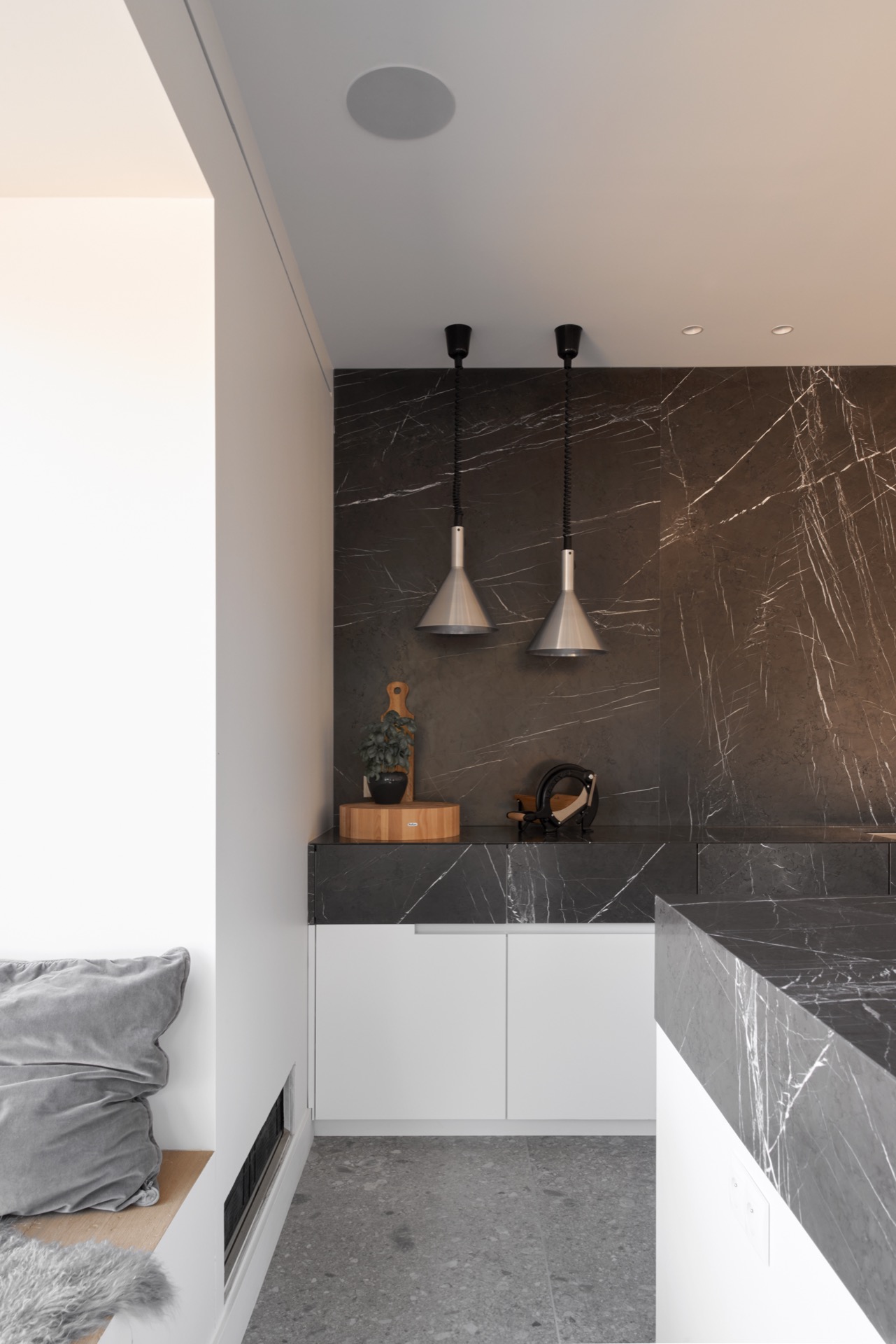 Design cucina in marmo: cucina moderna con piano in marmo e ante bianche, Luxury, Design, Exclusive, Modern, Custom Made, Special, Beautiful