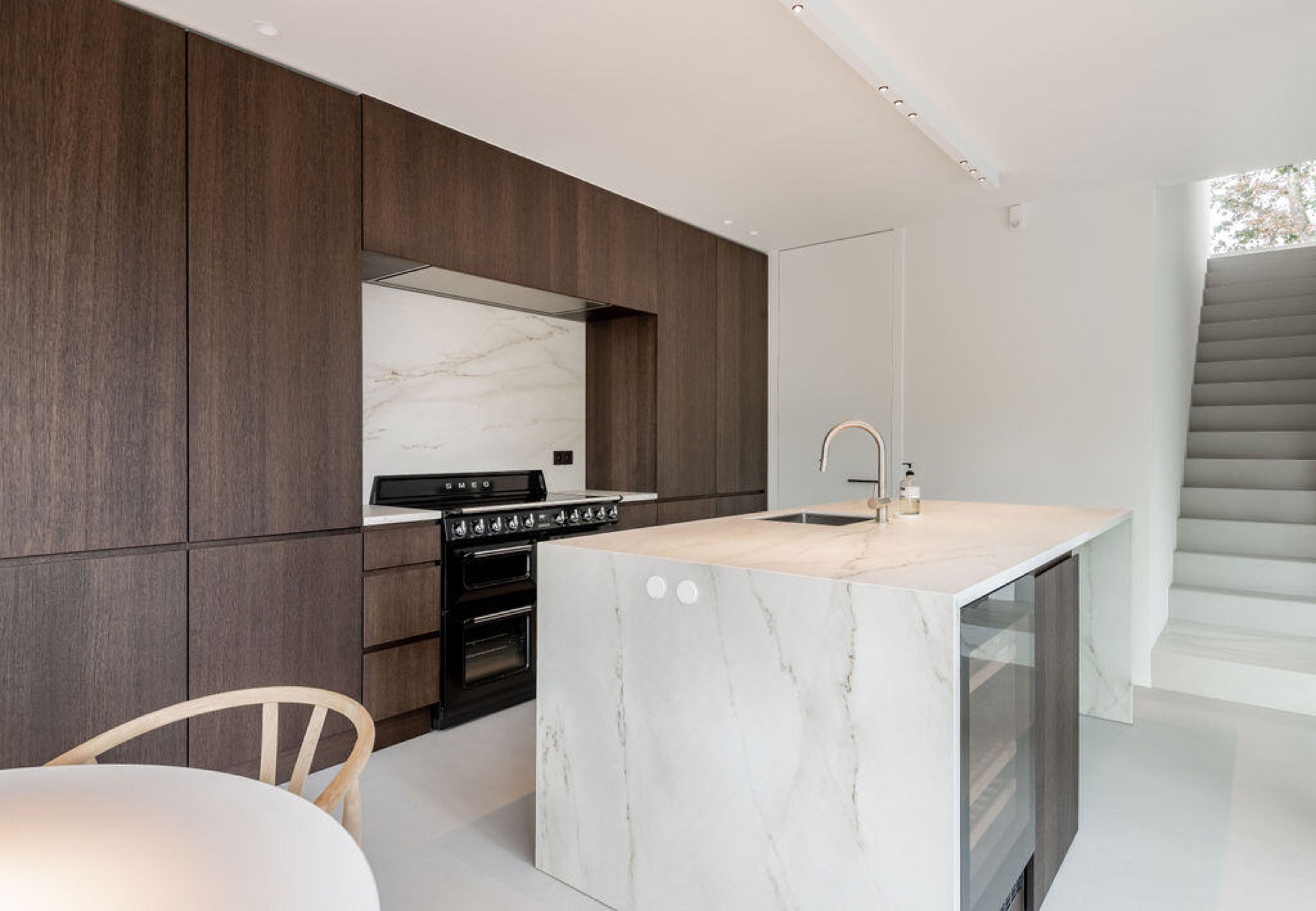 progetto casa moderna: cucina moderna con piano in marmo e armadi in legno, Luxury, Design, Exclusive, Modern, Custom Made, Special, Beautiful