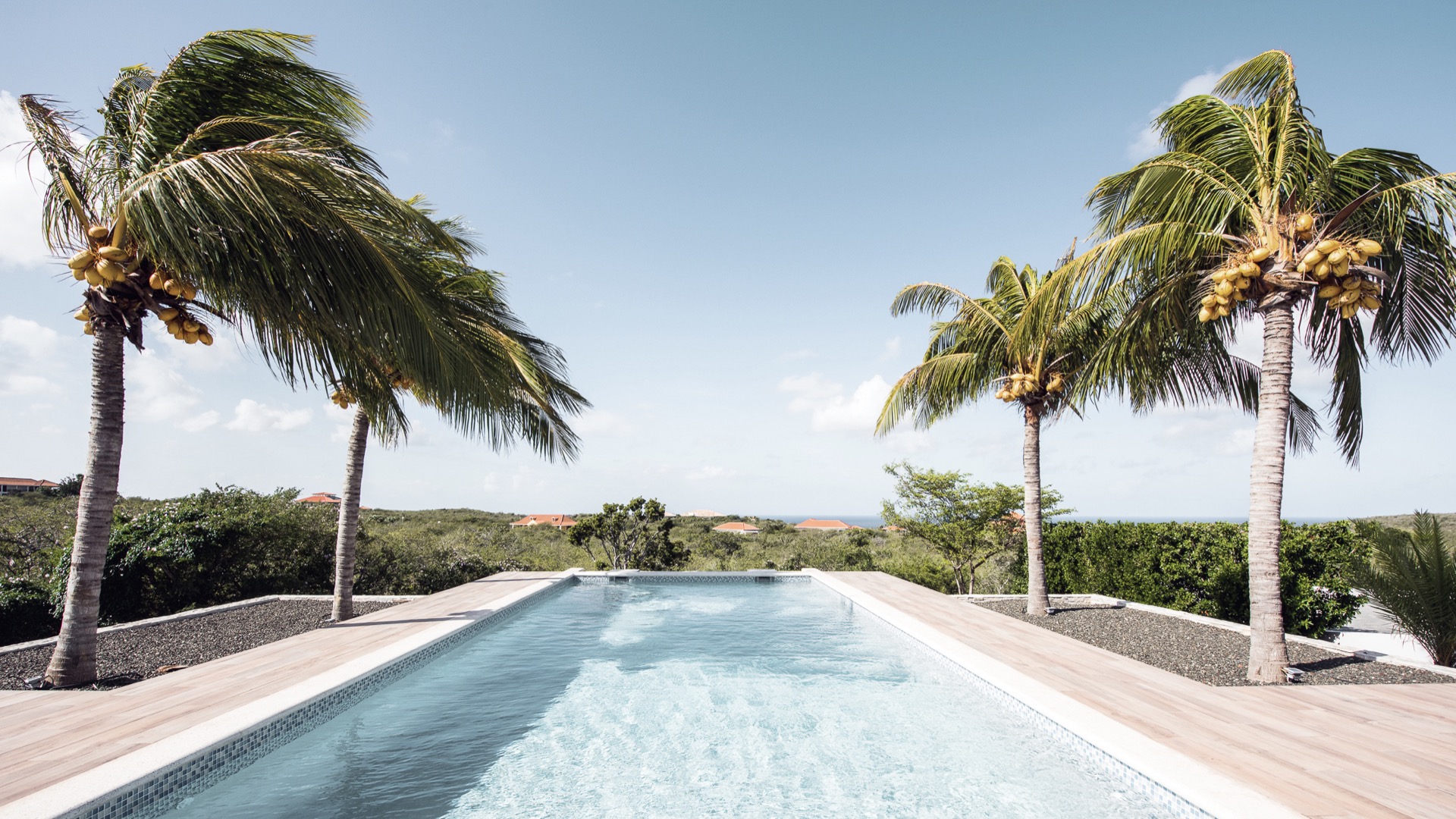 villa moderna con piscina: interno con zona living, grandi finestre, vista, design moderno, Luxe, Design, Exclusief, Modern, Maatwerk, Bijzondere, Mooie