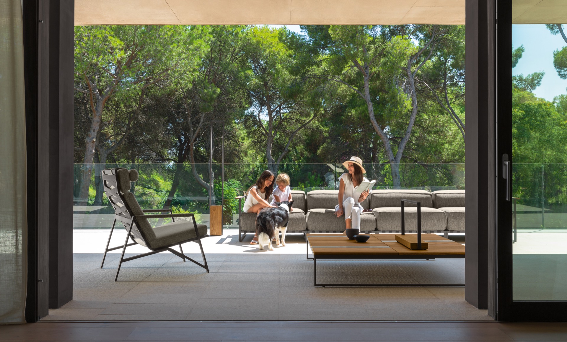 mobilio da giardino moderno: illuminazione da giardino integrata con atmosfera serale, Luxury, Design, Exclusive, Modern, Custom Made, Special, Beautiful