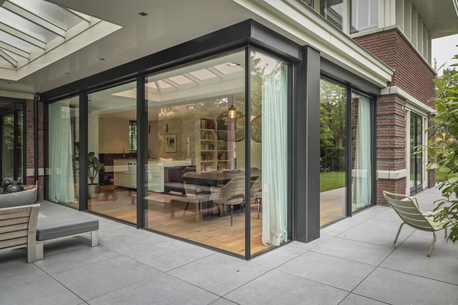 estensione in vetro moderna: estensione moderna con pareti di vetro e terrazza in legno., Luxury, Design, Exclusive, Modern, Custom Made, Special, Beautiful