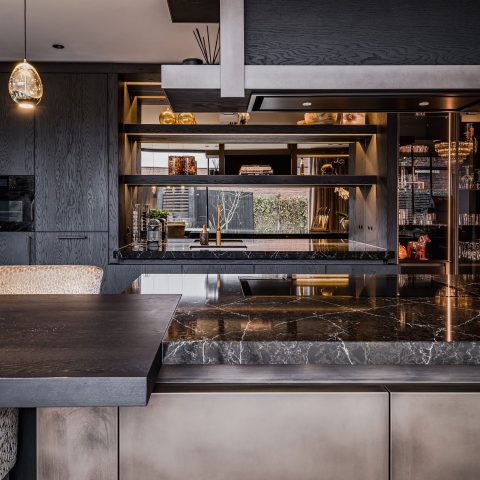 Vrijstaande woning met prachtige aanbouw