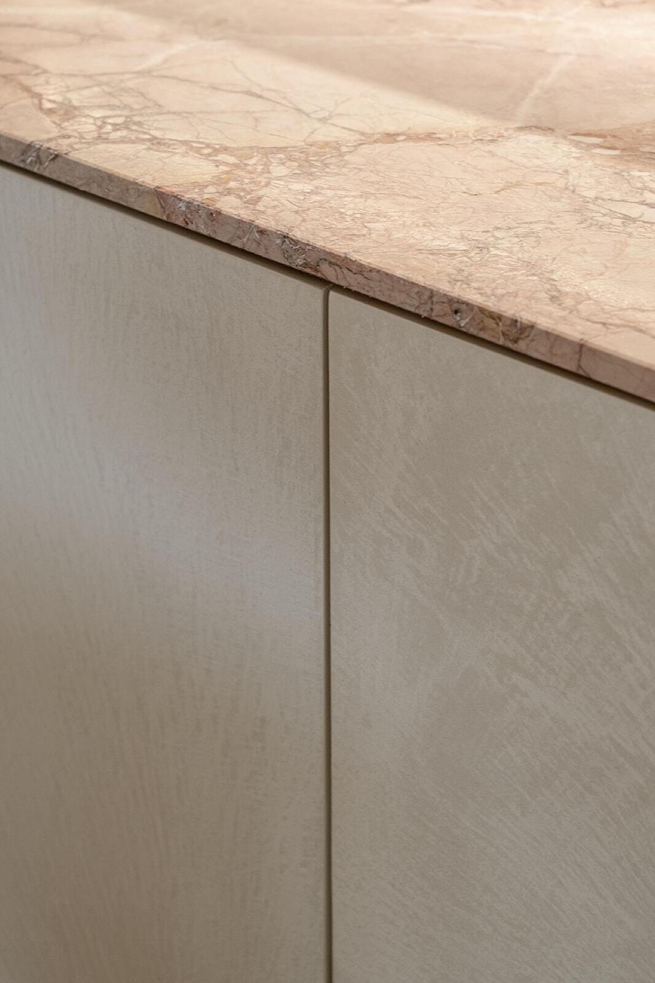 Interni in marmo: azienda in marmo e ante bianche, interno moderno, Luxury, Design, Exclusive, Modern, Custom Made, Special, Beautiful