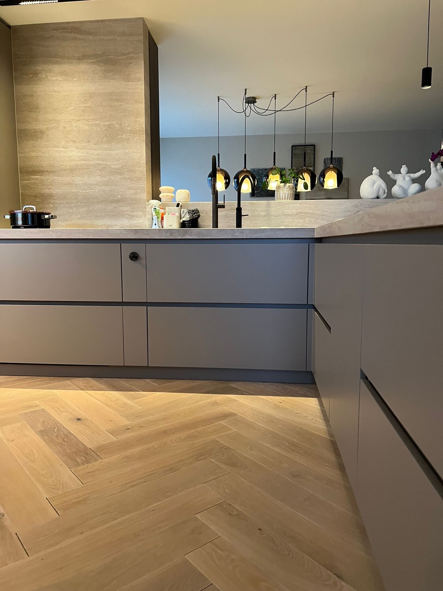 interno moderno: dettaglio del piano cottura con finitura moderna e illuminazione., Luxury, Design, Exclusive, Modern, Custom Made, Special, Beautiful