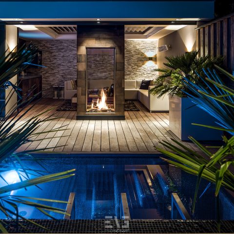 Stijlvolle tuin en buitenruimtes met privacy en moderne elementen
