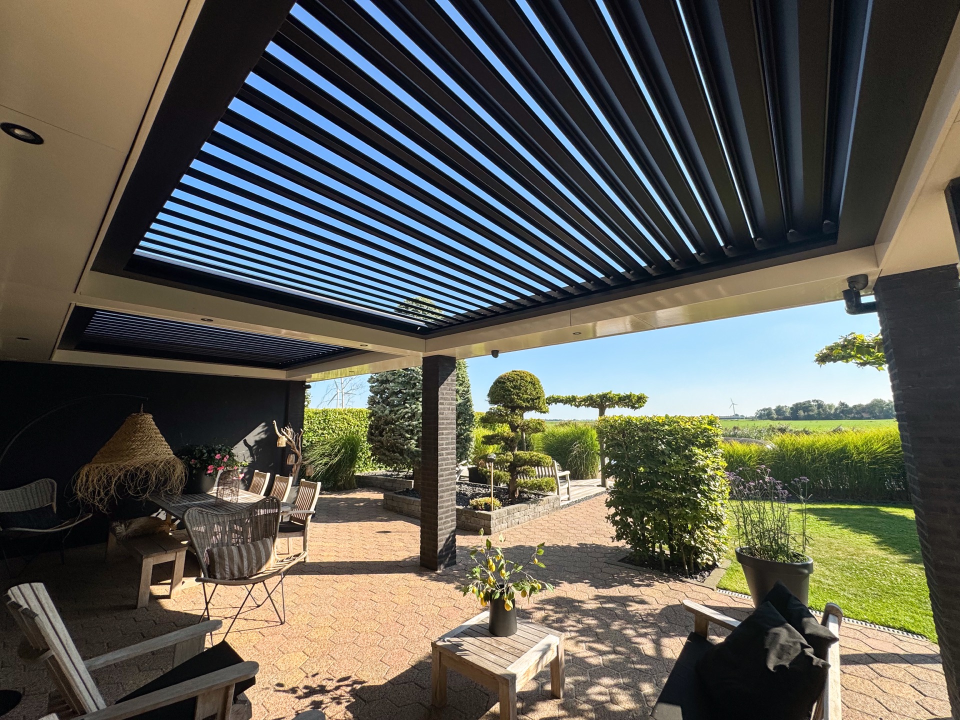 area esterna con copertura in alluminio, Luxury, Design, Exclusive, Modern, Custom Made, Special, Beautiful