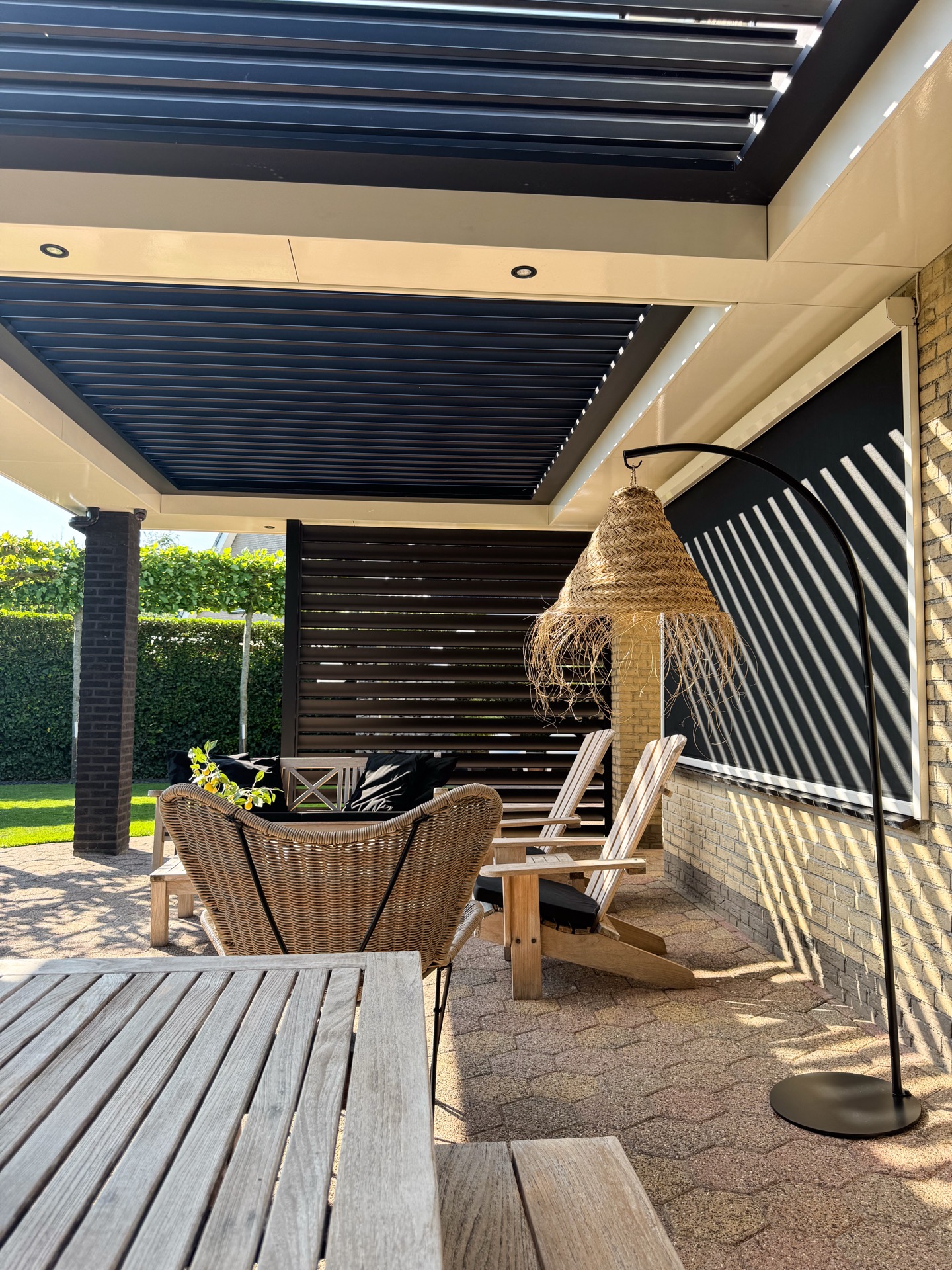 area esterna con copertura in alluminio, Luxury, Design, Exclusive, Modern, Custom Made, Special, Beautiful