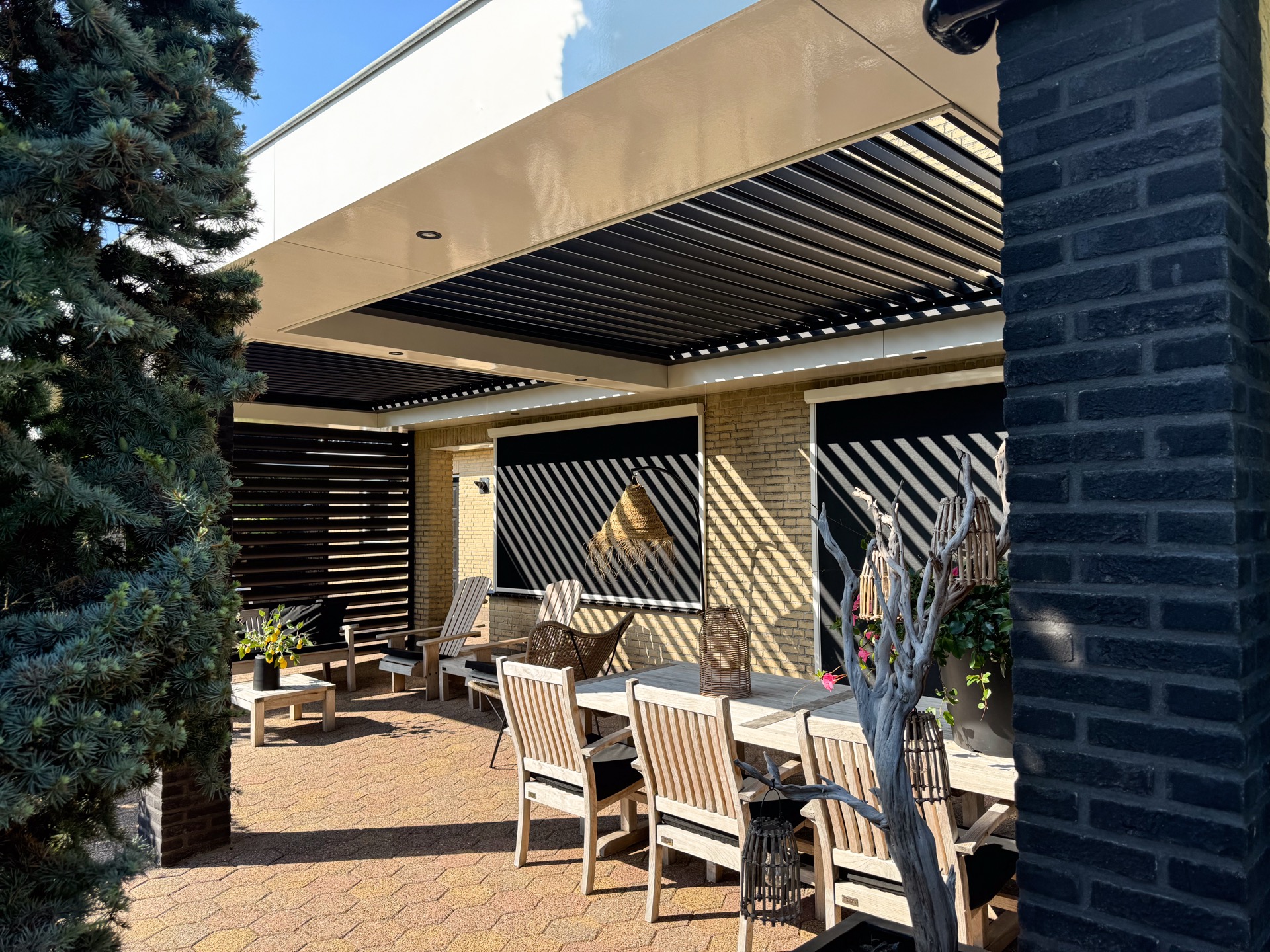 area esterna con copertura in alluminio, Luxury, Design, Exclusive, Modern, Custom Made, Special, Beautiful