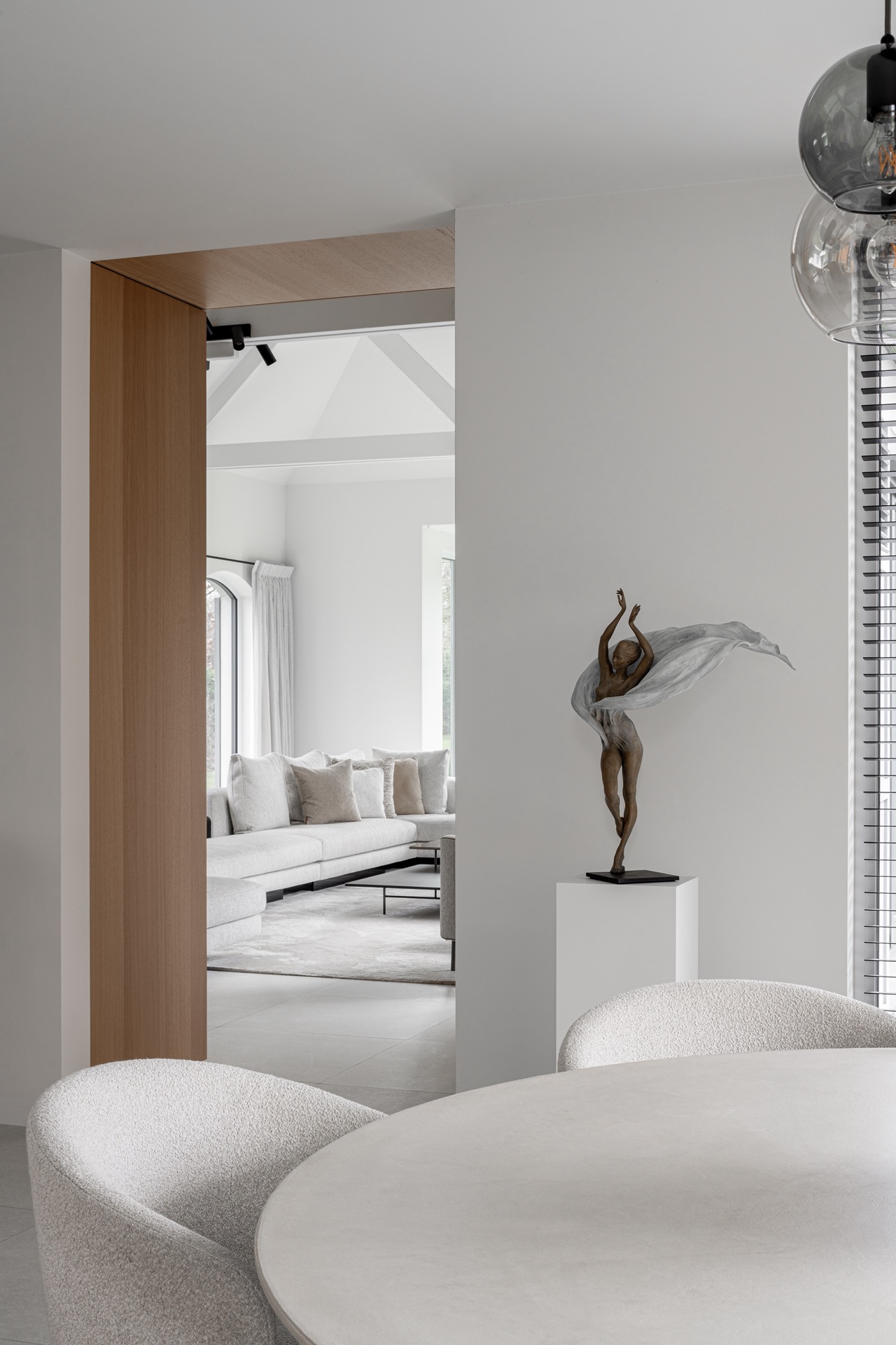 ristrutturazione casa: salotto con zona soggiorno e vista sul giardino, Luxury, Design, Exclusive, Modern, Custom Made, Special, Beautiful