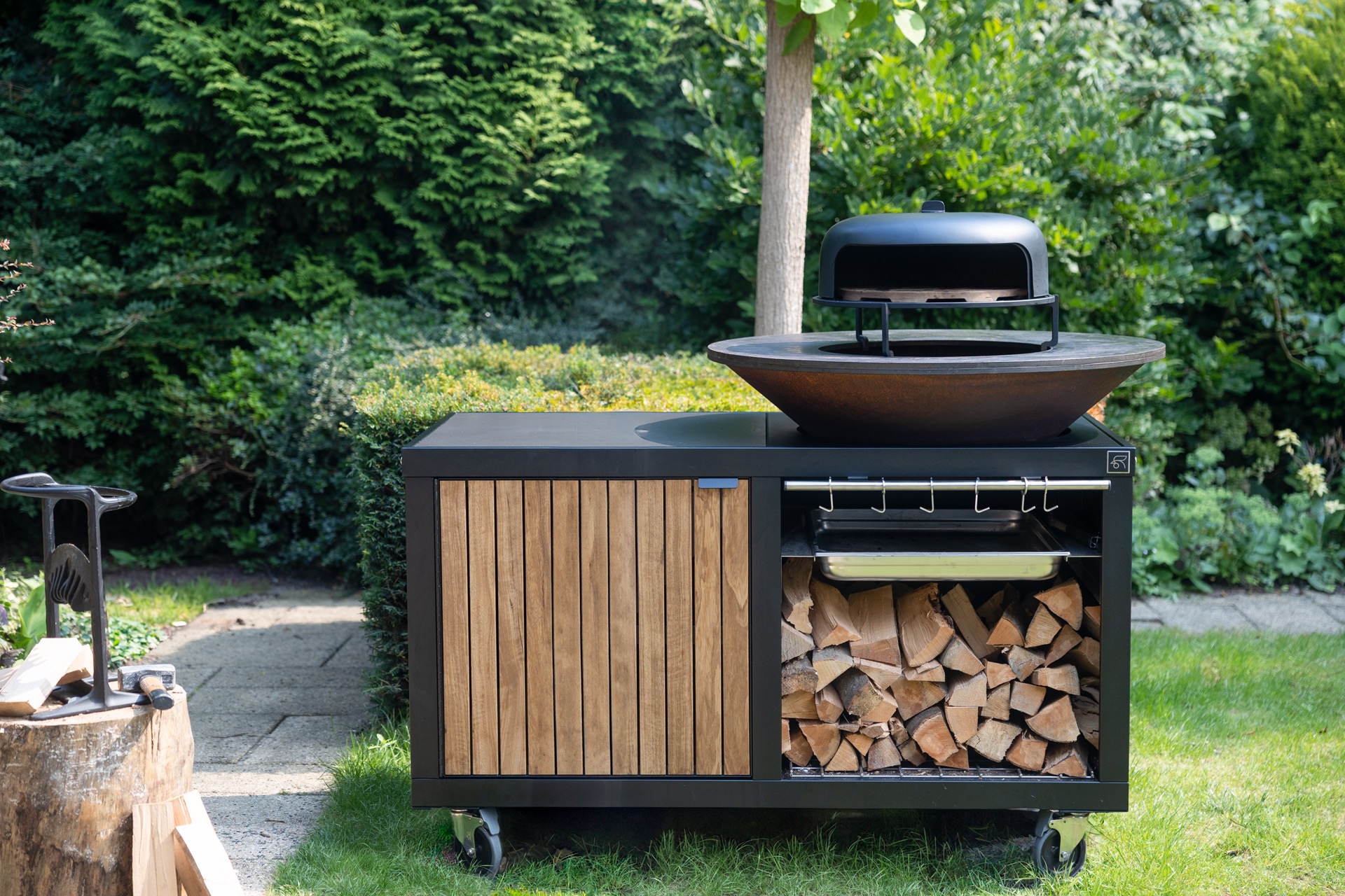 luxe buitenkeuken, luxe tuin met buitenkeuken, design tuin, Luxury, Design, Exclusive, Modern, Custom Made, Special, Beautiful