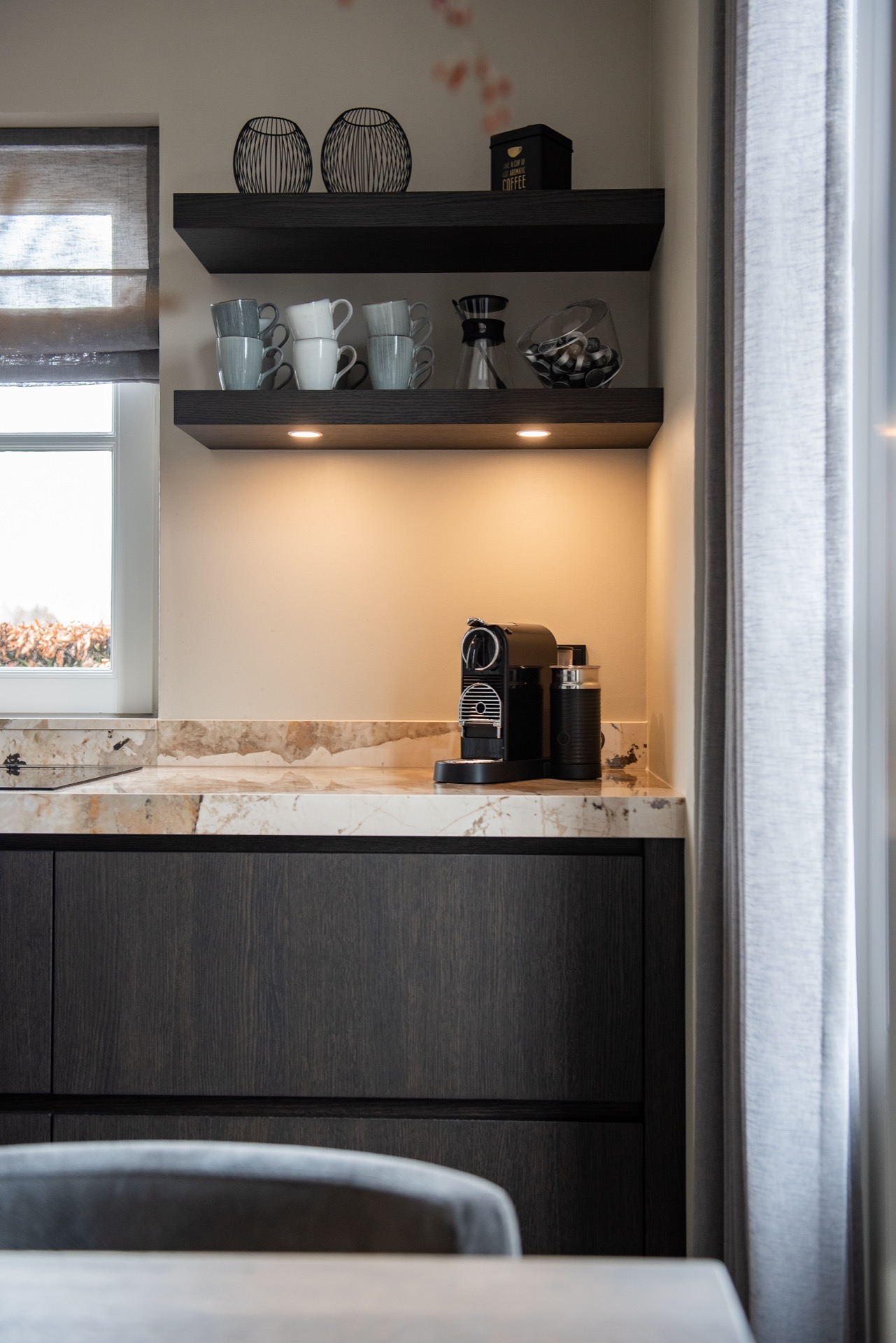 cucina moderna marmo: bouquet di fiori colorati in vasi, decorativo e accogliente, Luxury, Design, Exclusive, Modern, Custom Made, Special, Beautiful
