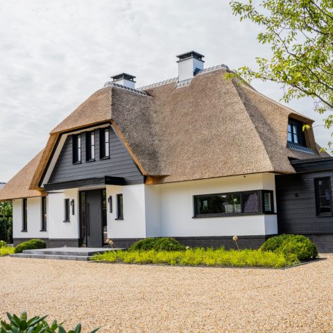 luxe rieten dak, luxe villa met rieten dak, luxe villa, Luxe, Design, Exclusief, Modern, Maatwerk, Bijzondere, Mooie