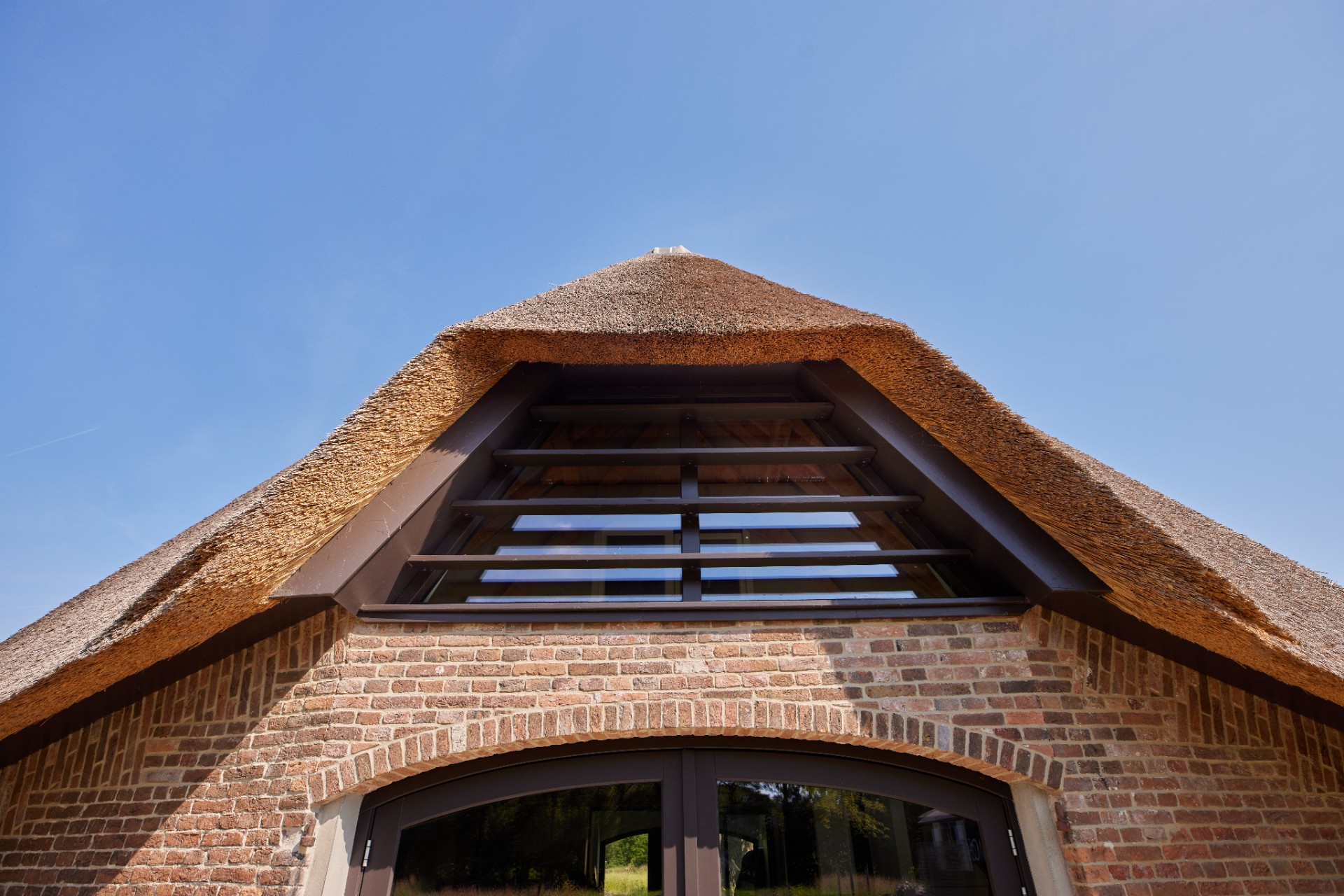 rivestimento in legno per pareti: vista dalla casa di campagna con terrazza e paesaggio, Luxury, Design, Exclusive, Modern, Custom Made, Special, Beautiful
