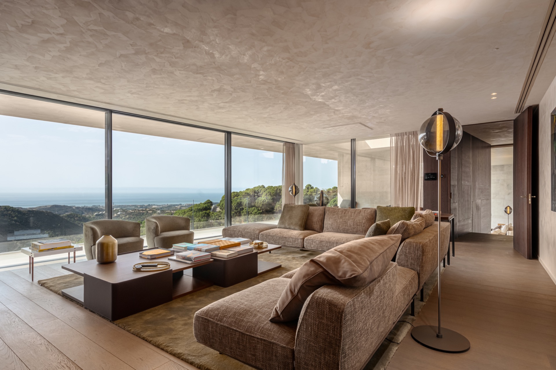 casa con vista: soggiorno moderno con grandi finestre e vista panoramica, Luxury, Design, Exclusive, Modern, Custom Made, Special, Beautiful