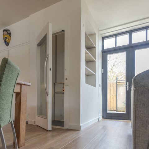luxe lift in woning, woning met lift, design lift, Luxe, Design, Exclusief, Modern, Maatwerk, Bijzondere, Mooie