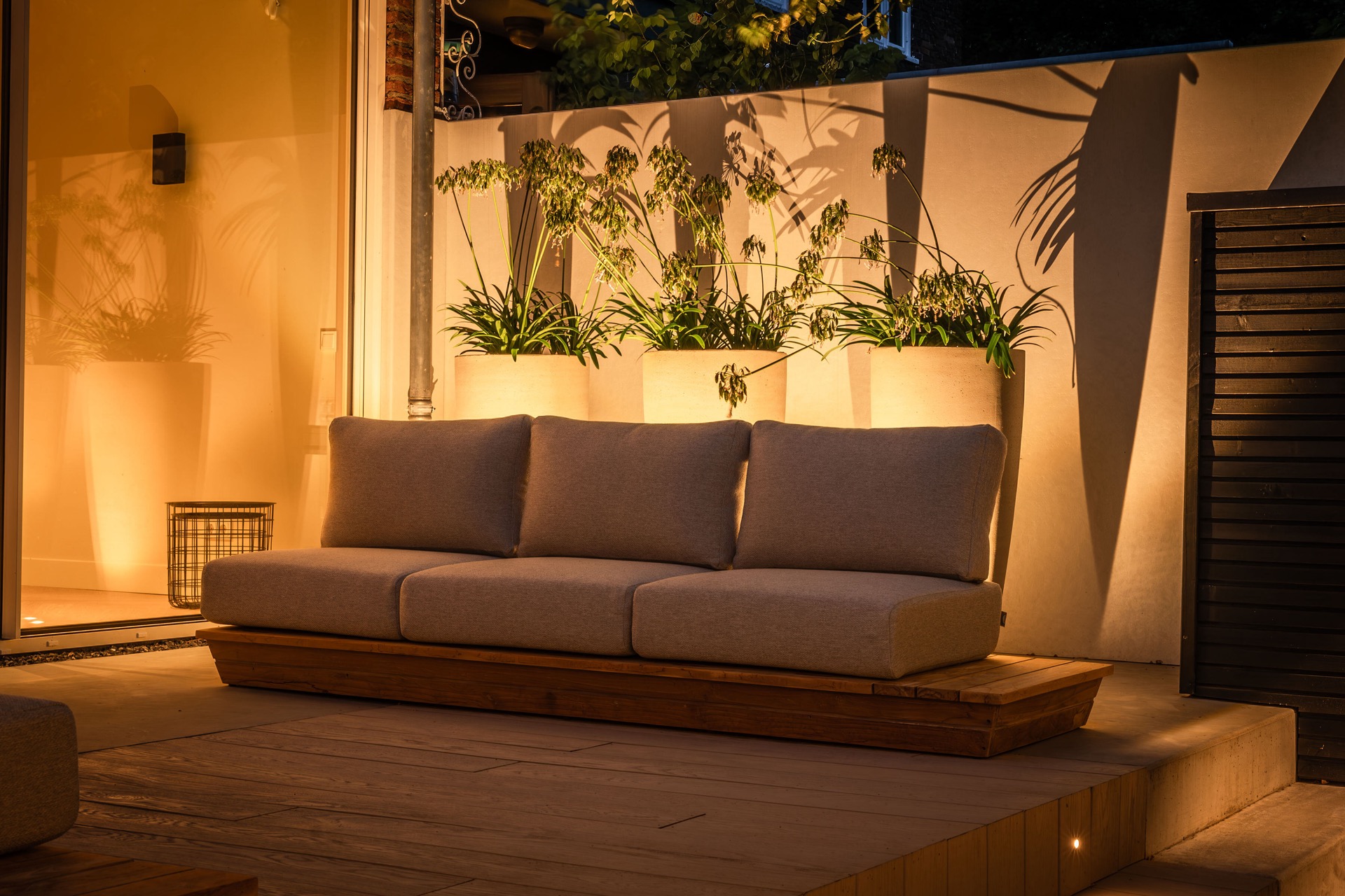 esempio progetto ristrutturazione casa: giardino con zona seduta illuminata sera, Luxury, Design, Exclusive, Modern, Custom Made, Special, Beautiful