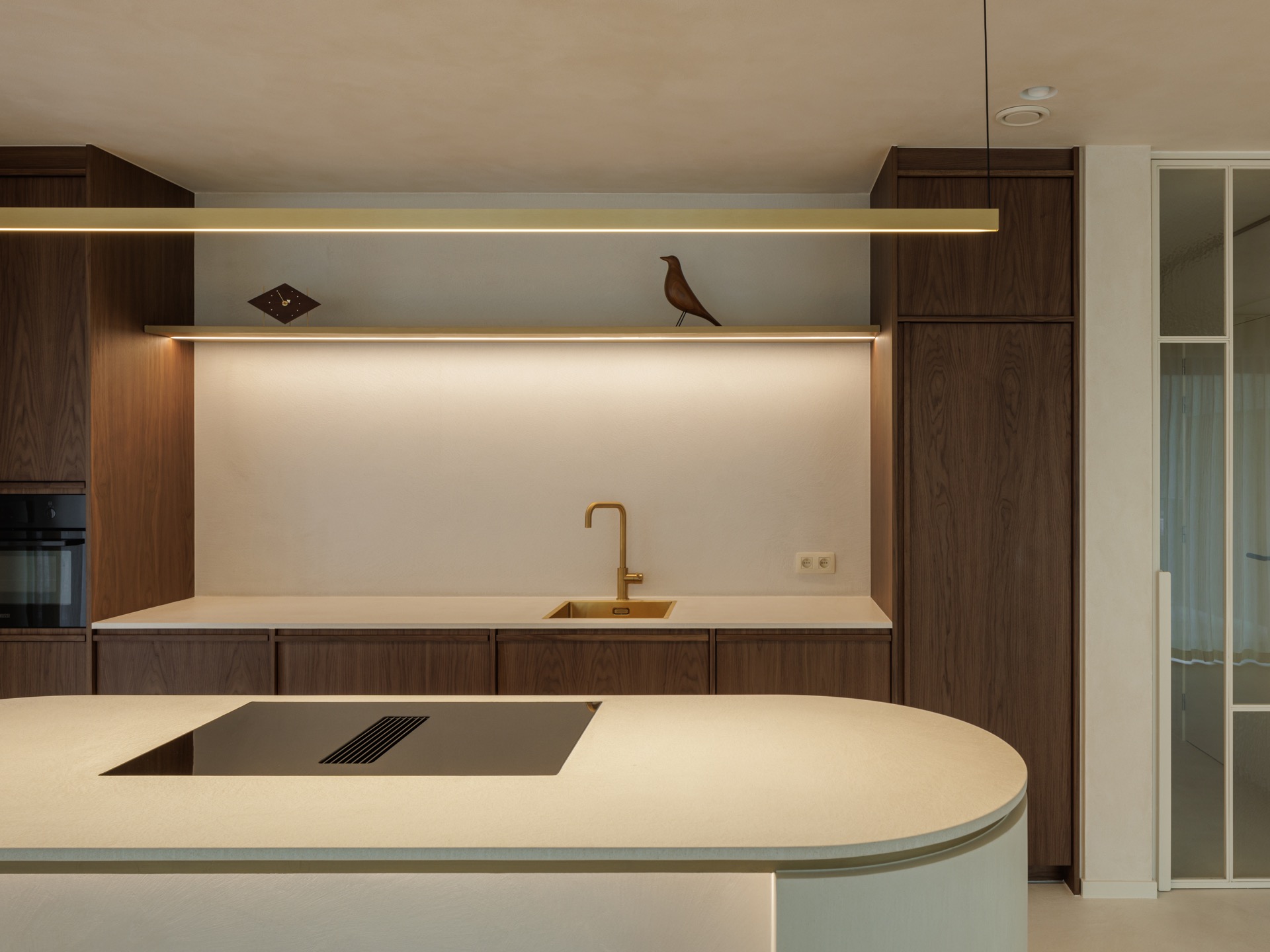 tecniche decorazione d'interni: cucina moderna con microtopping e dettagli in oro, Luxury, Design, Exclusive, Modern, Custom Made, Special, Beautiful