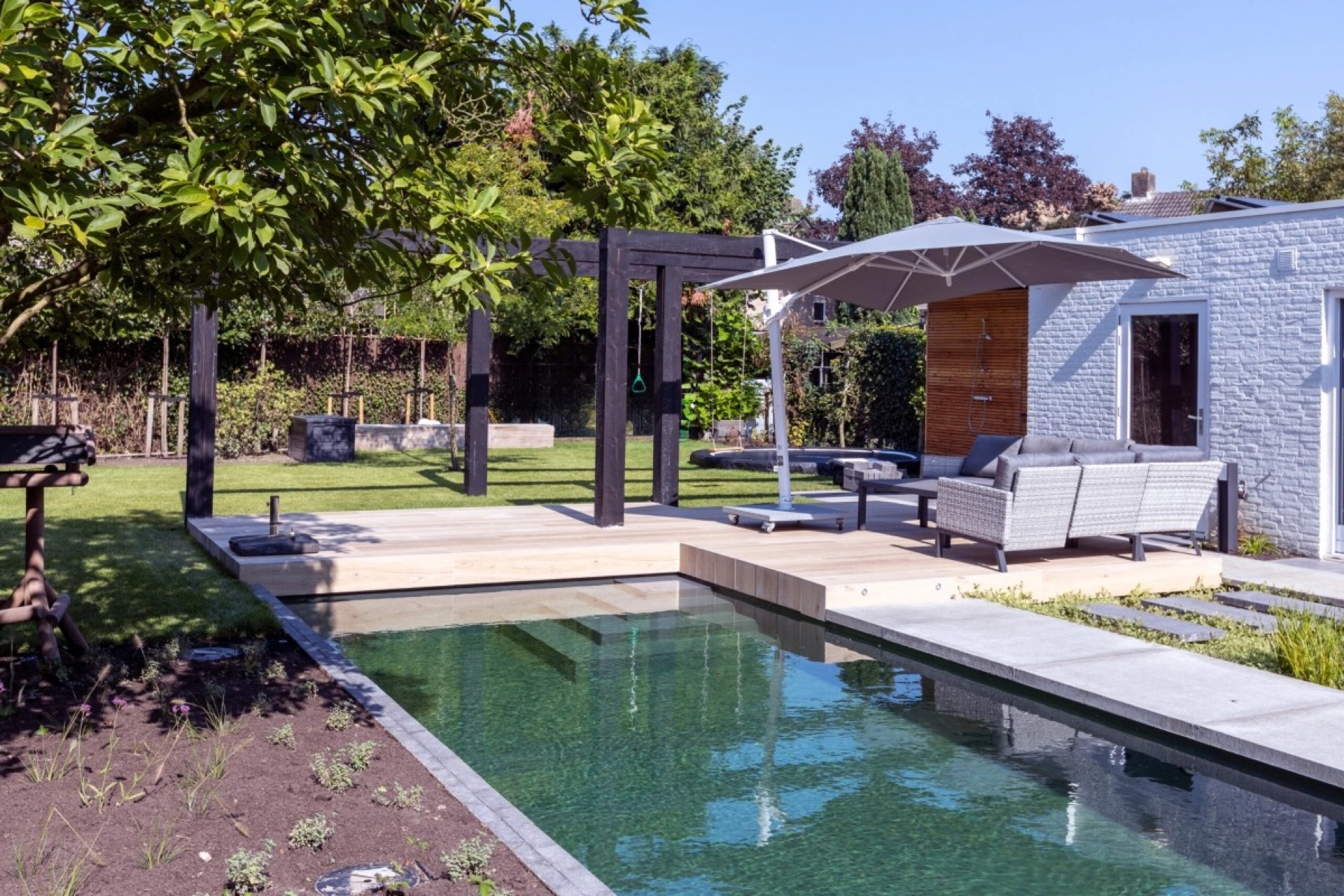 luxe tuin met zwemvijver, luxe tuin, design tuin, Luxury, Design, Exclusive, Modern, Custom Made, Special, Beautiful