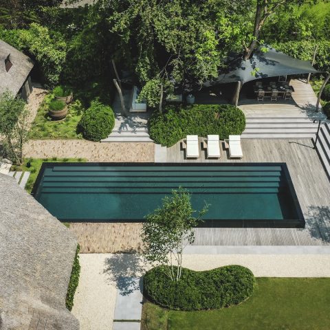 Wegdromen in een stijlvolle, luxe tuin