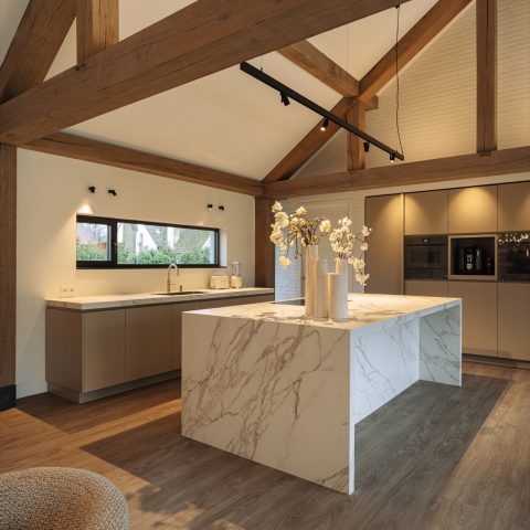 luxe interieur, luxe keuken, moderne keuken, design keuken met natuurstenen blad, Luxe, Design, Exclusief, Modern, Maatwerk, Bijzondere, Mooie