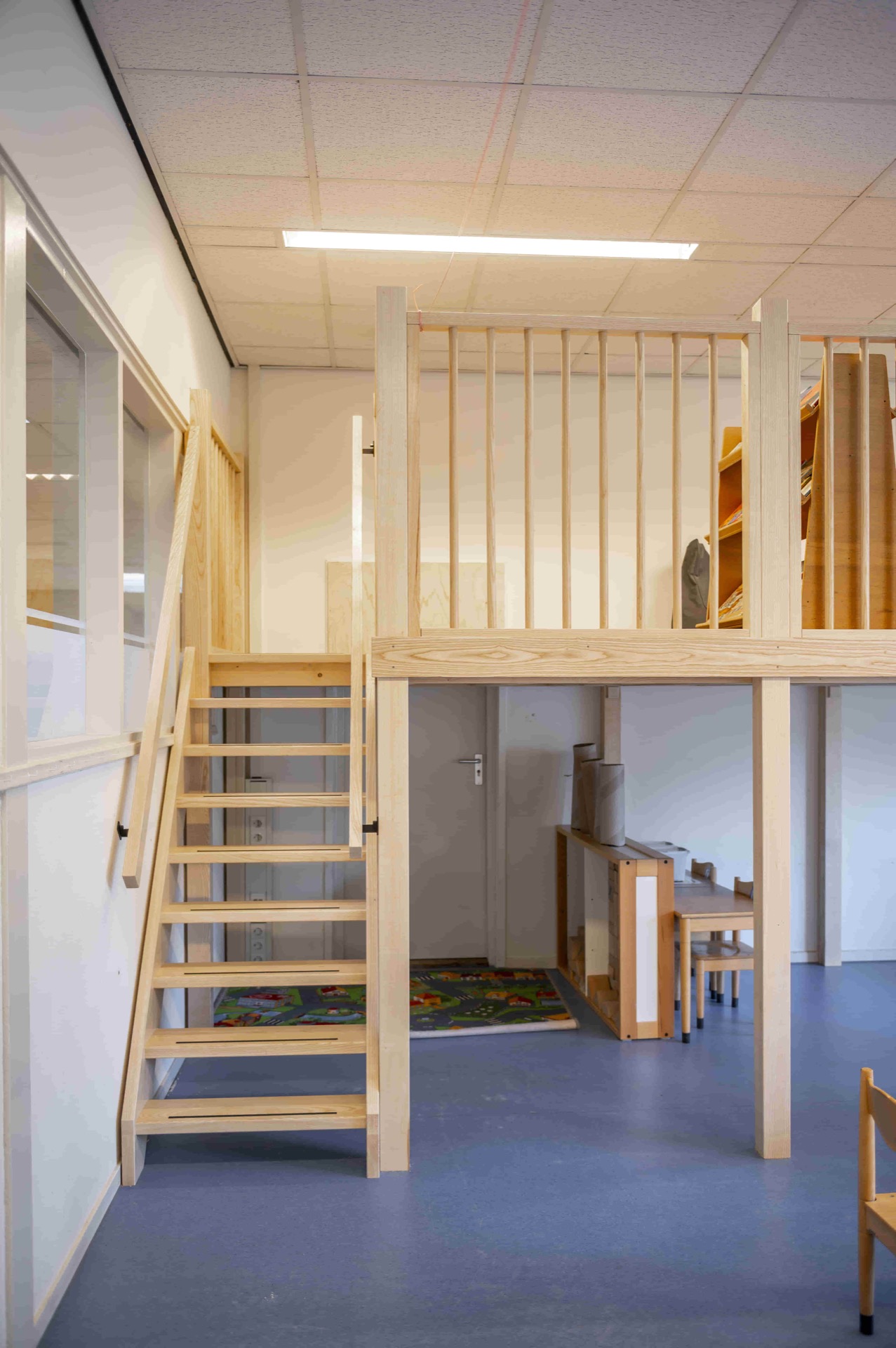 luxe houten trap, luxe houten vide, luxe houten vide kinderplaats, Luxury, Design, Exclusive, Modern, Custom Made, Special, Beautiful