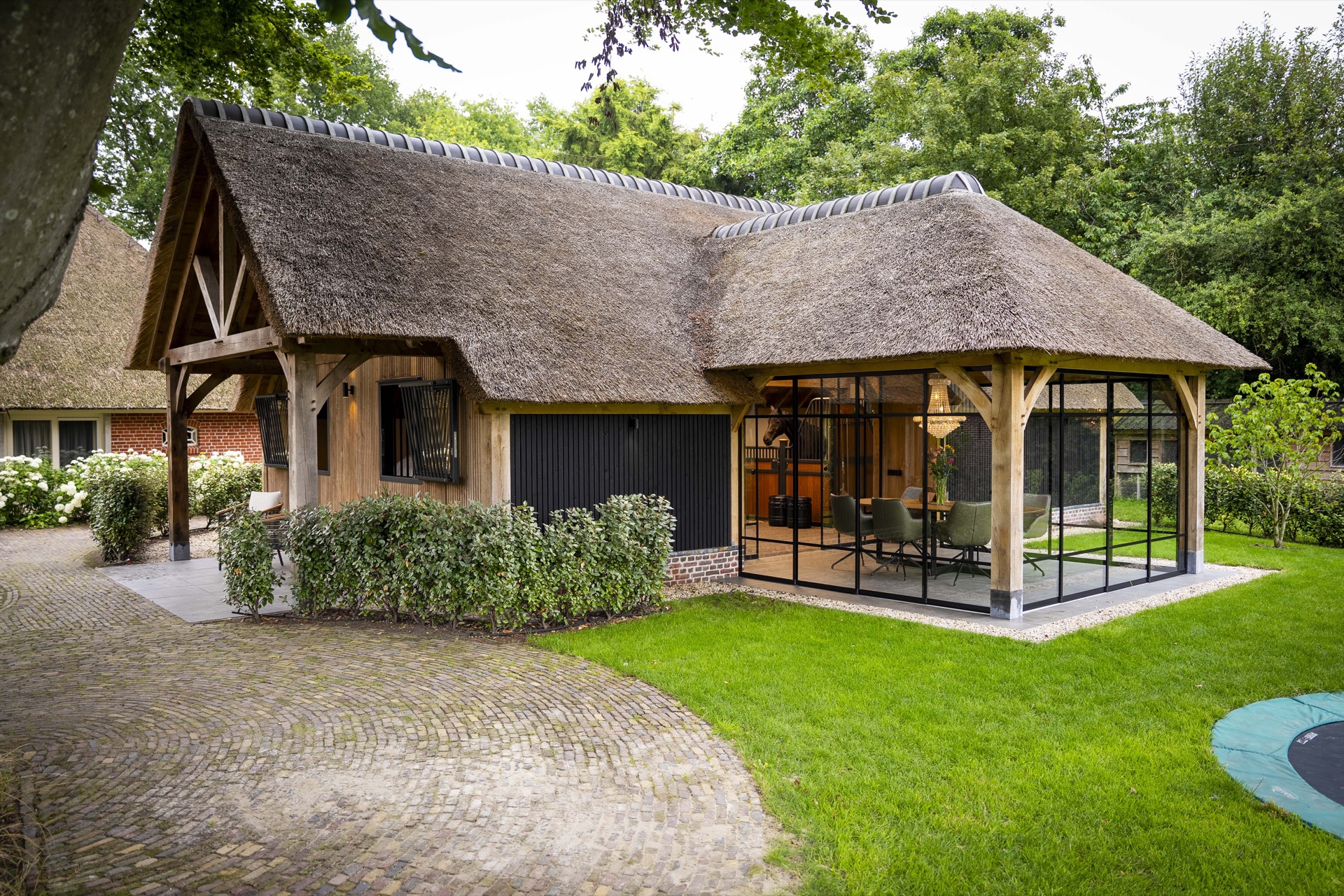luxe paardenstal, luxe bijgebouwen, design bijgebouwen, Luxury, Design, Exclusive, Modern, Custom Made, Special, Beautiful