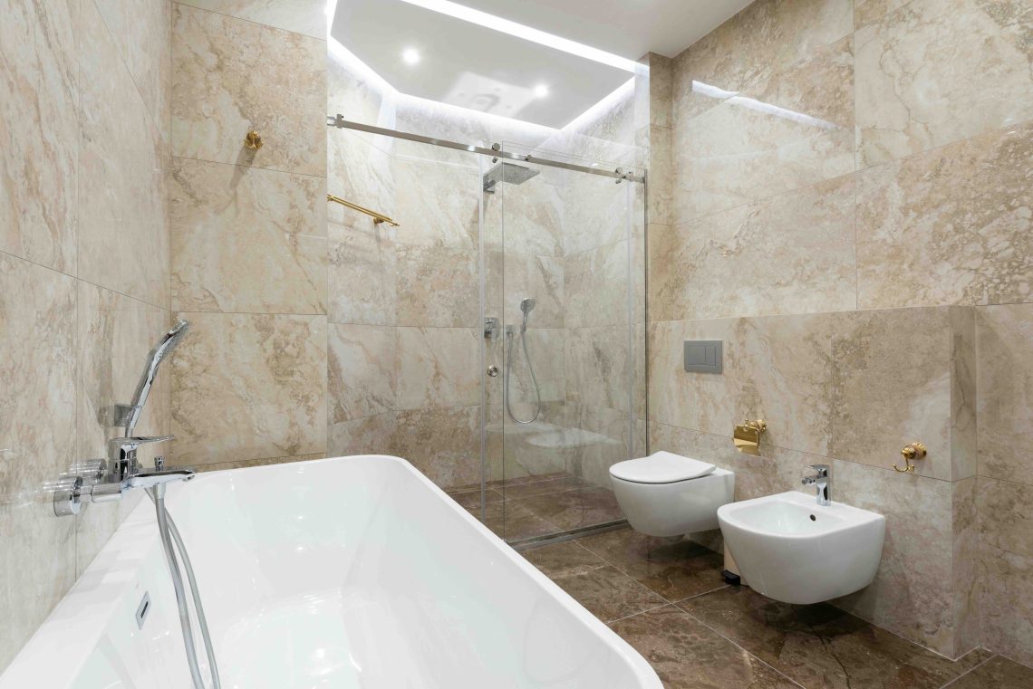 De kunst van de luxe douche: hoe je van een badkamer een wellnessruimte maakt