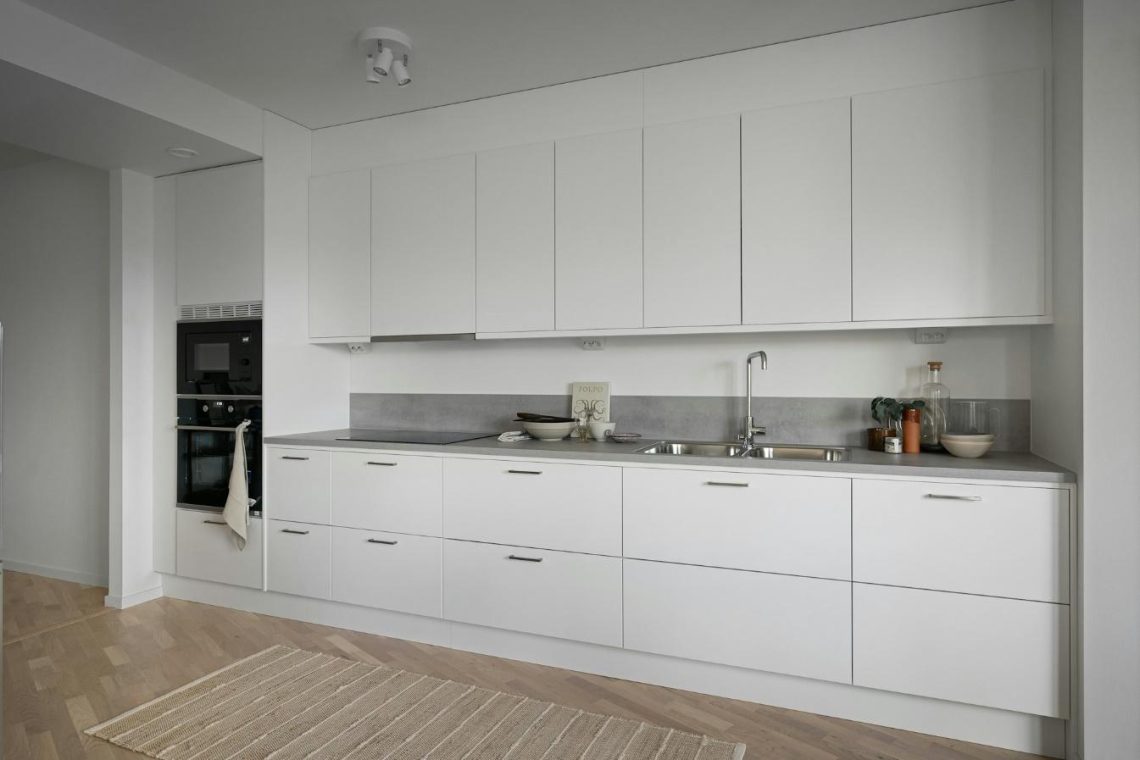 Creëer een stijlvolle en ruimtelijke keuken in een smalle woning