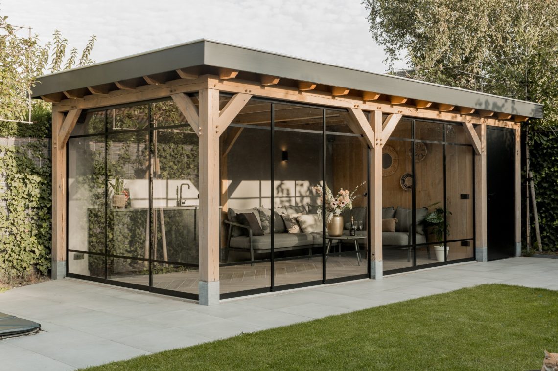 Luxe tuinkamers: het nieuwe wonen tussen binnen en buiten