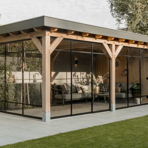 Luxe tuinkamers: het nieuwe wonen tussen binnen en buiten
