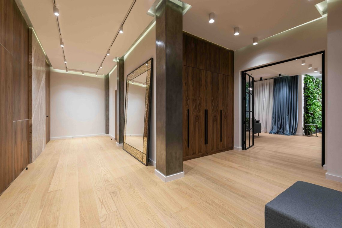De spiegel als kunstwerk: meer dan reflectie in luxe interieurs