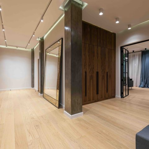 De spiegel als kunstwerk: meer dan reflectie in luxe interieurs