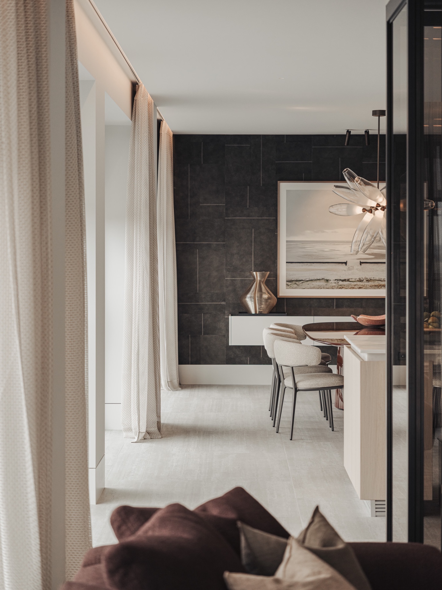 penthouse renovatie appartement: badkamer met donkere tegelwand, inbouwnis met lijst en licht meubelvlak, Luxe, Design, Exclusief, Modern, Maatwerk, Bijzondere, Mooie
