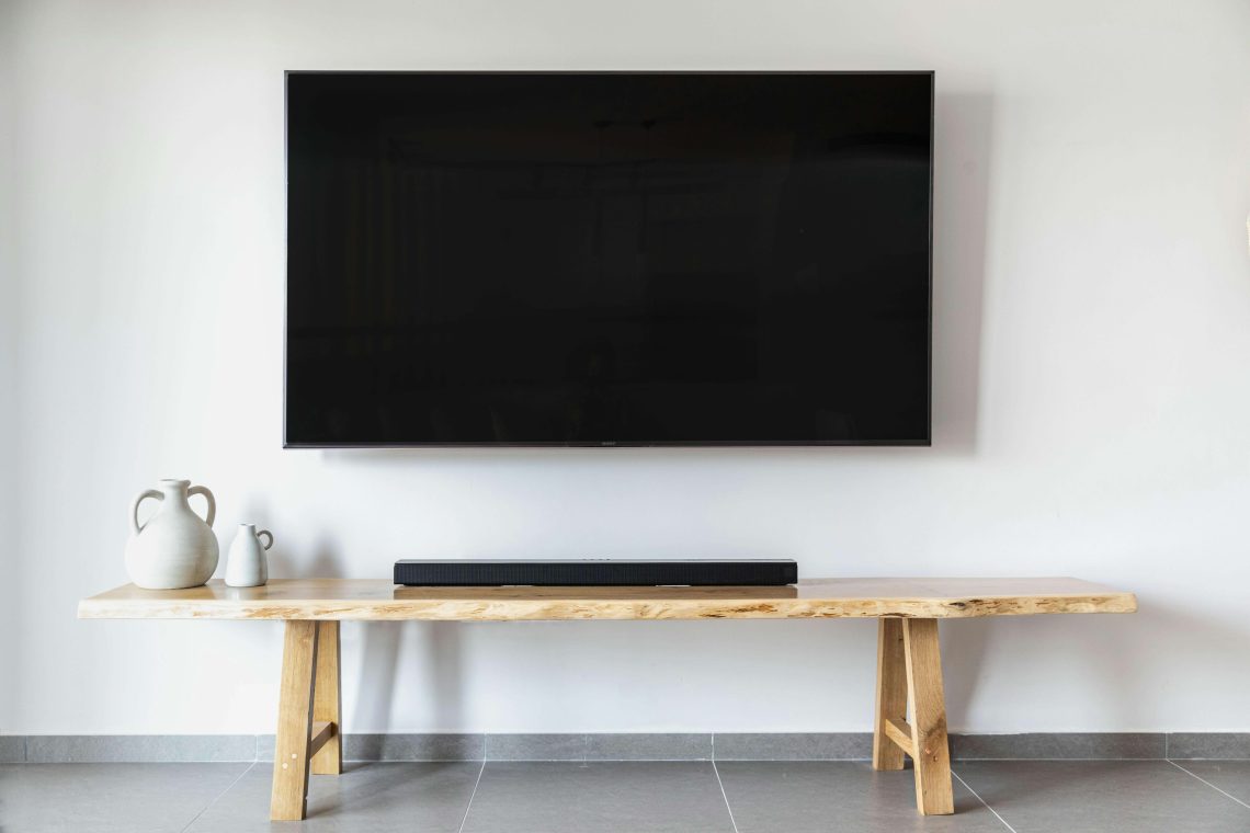 Soundbar kiezen: één met subwoofer of juist zonder?
