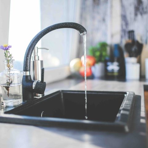 Zwarte keuken: mat of hoogglans?