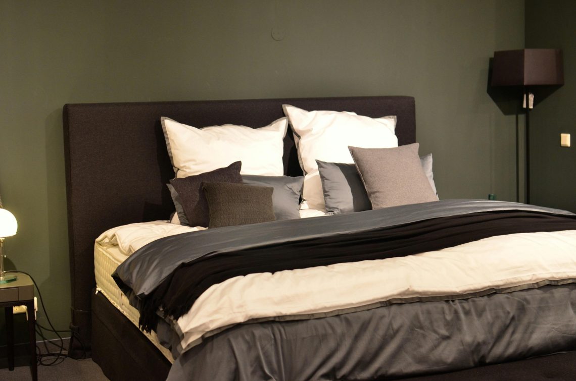 Online de perfecte boxspring kiezen voor een luxe master bedroom