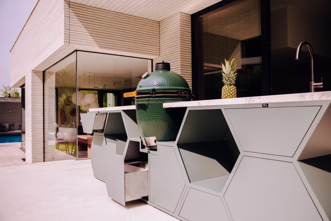 HIVE outdoor kitchens