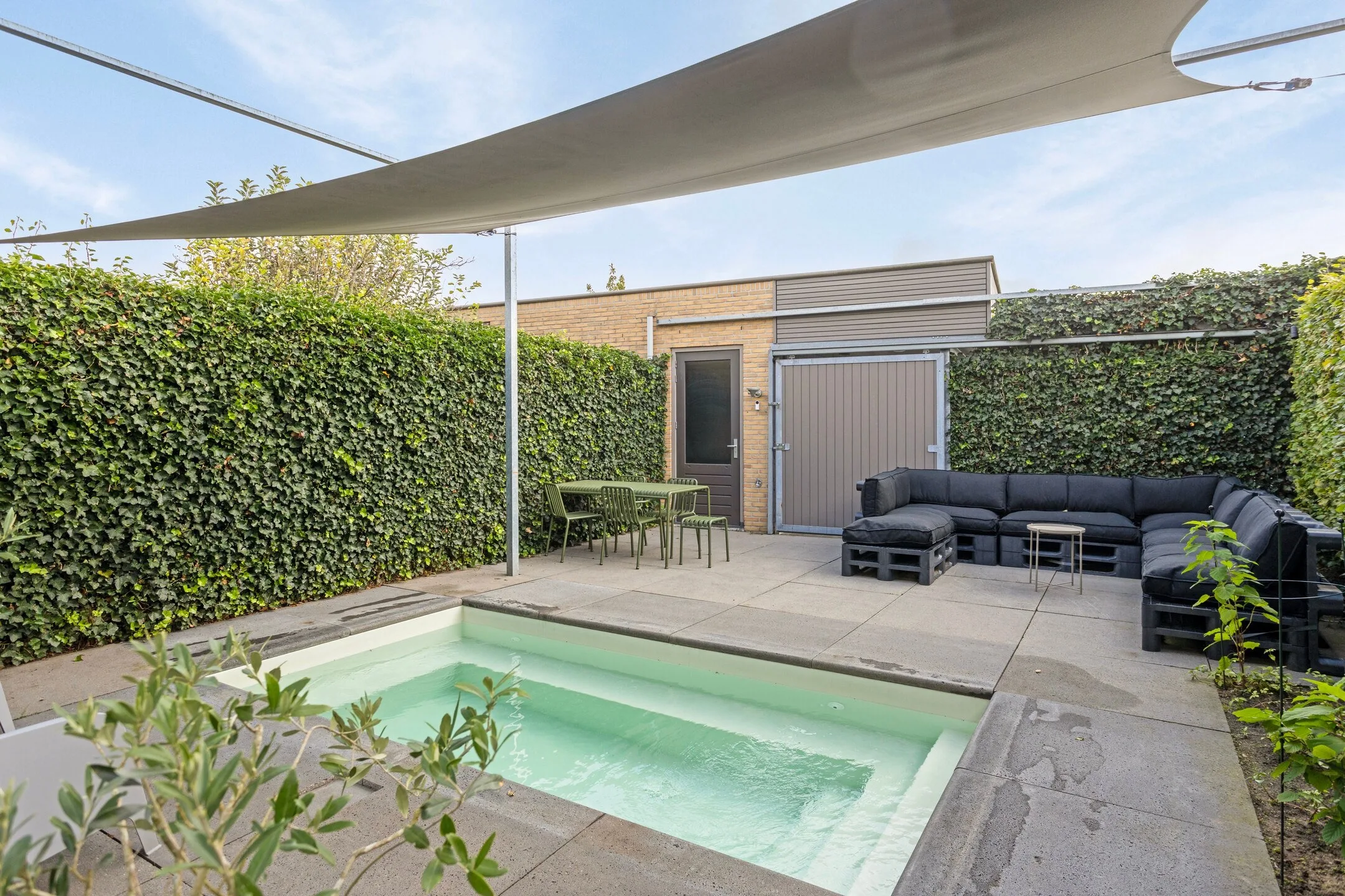 Plunge Pools Utrecht - interior view - balanced and refined, Luxe, Design, Exclusief, Modern, Maatwerk, Bijzondere, Mooie