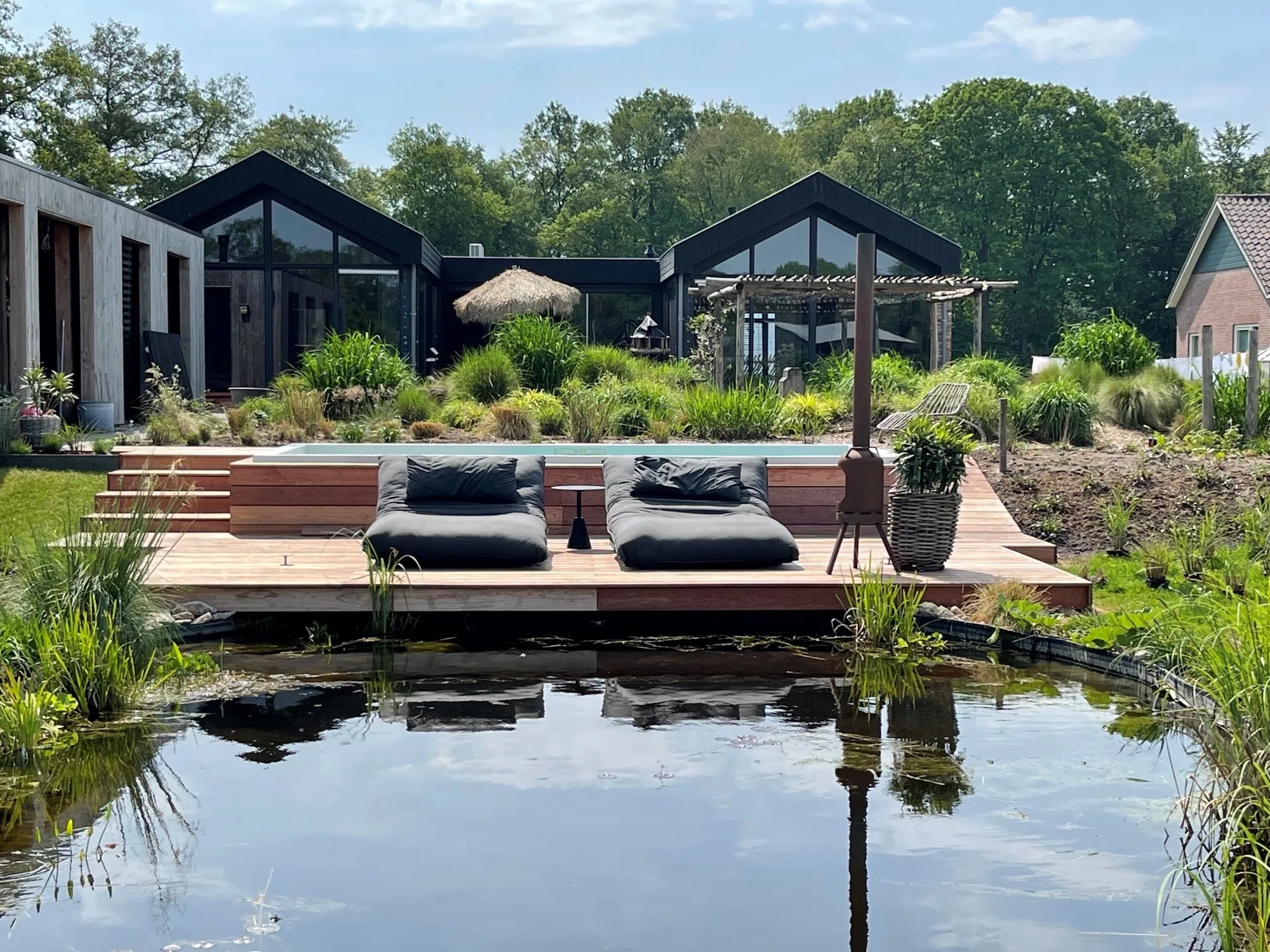 Mini Pools Laren - interior view - balanced and refined, Luxe, Design, Exclusief, Modern, Maatwerk, Bijzondere, Mooie