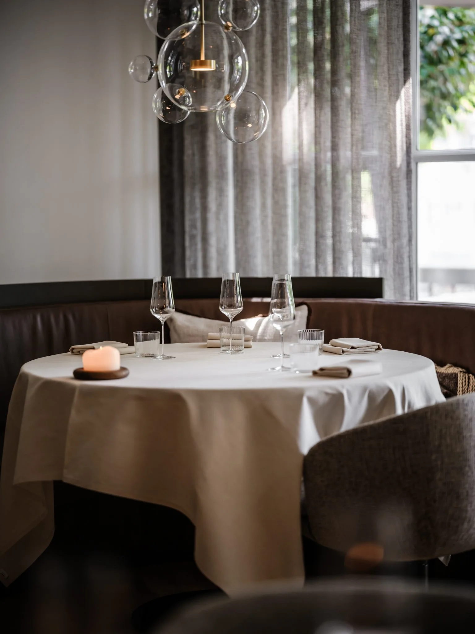Alma Fine Dining - interior view - balanced and refined, Luxury, Design, Exclusive, Modern, Custom Made, Special, Beautiful