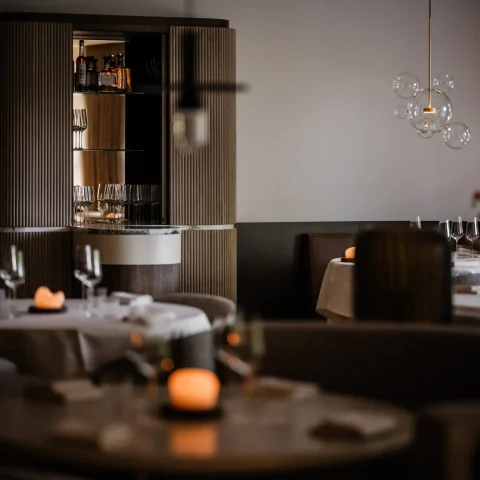 Alma Fine Dining - interior view - balanced and refined, Luxury, Design, Exclusive, Modern, Custom Made, Special, Beautiful