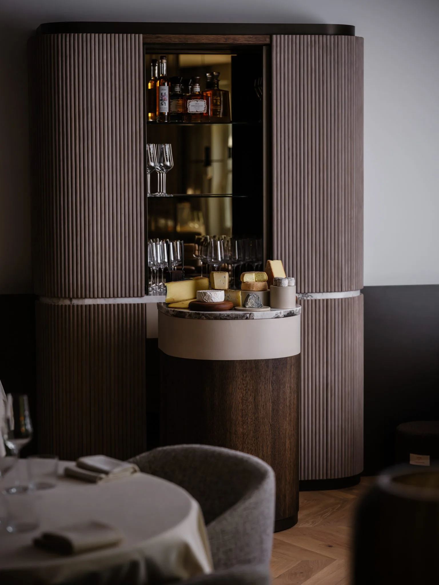 Alma Fine Dining - interior view - balanced and refined, Luxury, Design, Exclusive, Modern, Custom Made, Special, Beautiful
